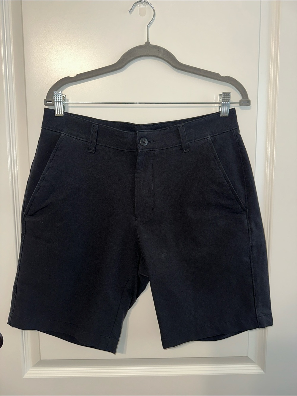 Under Armour Men's Black Flat-Front Performance Shorts